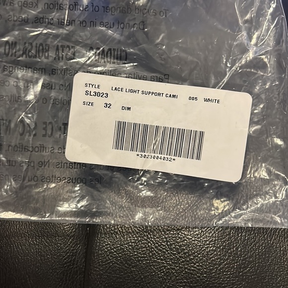 Ruby Ribbon white cami - Picture 5 of 5